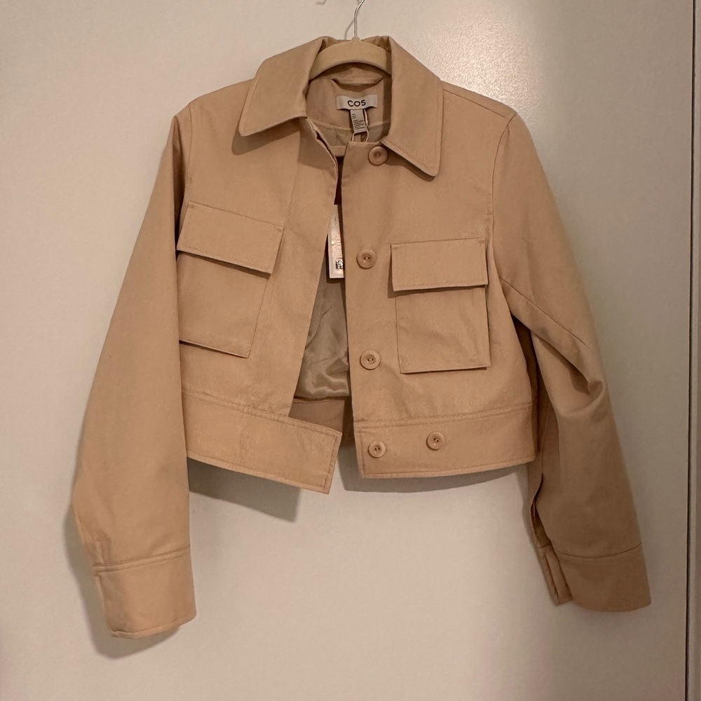 COS Cargo Cropped Jacket